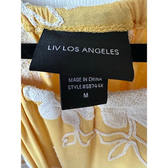 LIV Los Angeles Yellow Floral Embroidered Off-Shoulder Blouse Size M BohoChic - Picture 4 of 5